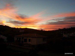 Coucher de soleil dans la Barriada Pastelero de Malaga
