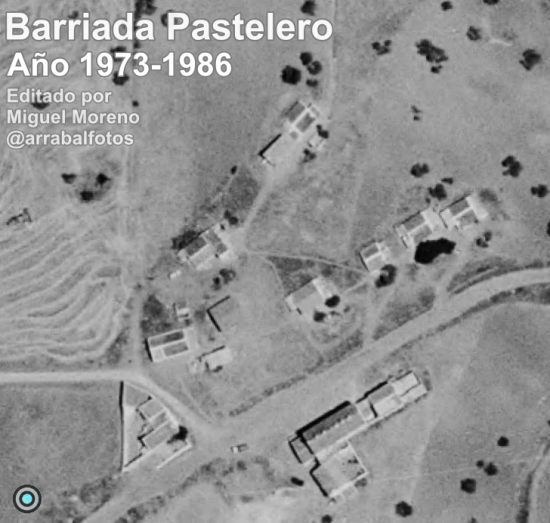 Fotografía aérea de la barriada de Pastelero entre 1973 y 1986